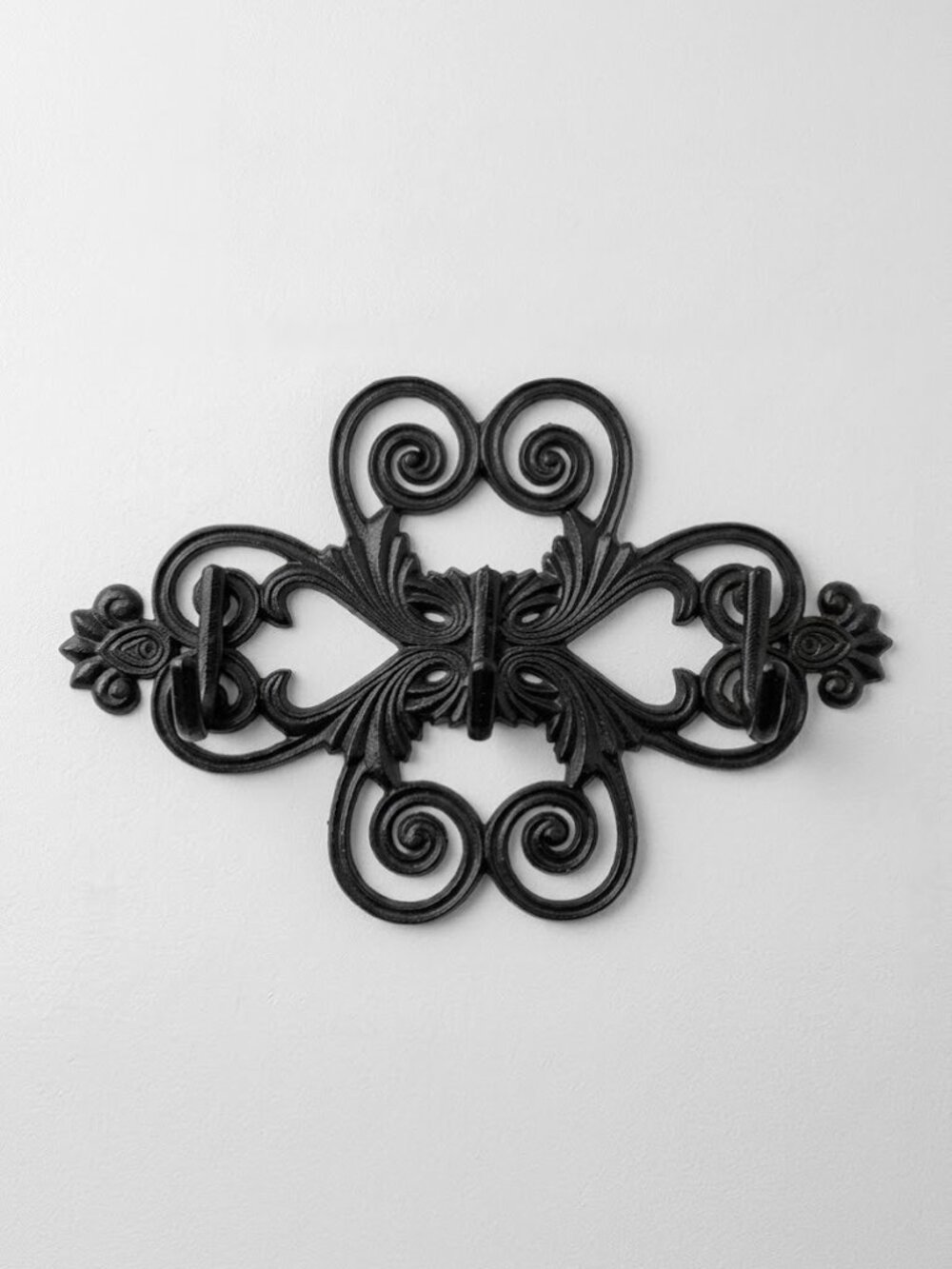 Vintage Cast Iron Wall Coat Rack 3-Hook Towel Hanger Charcoal Scroll Design 15"